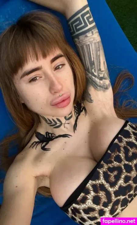 Sharen Sarah OnlyFans Thumbnail #wOyNwDeEAB