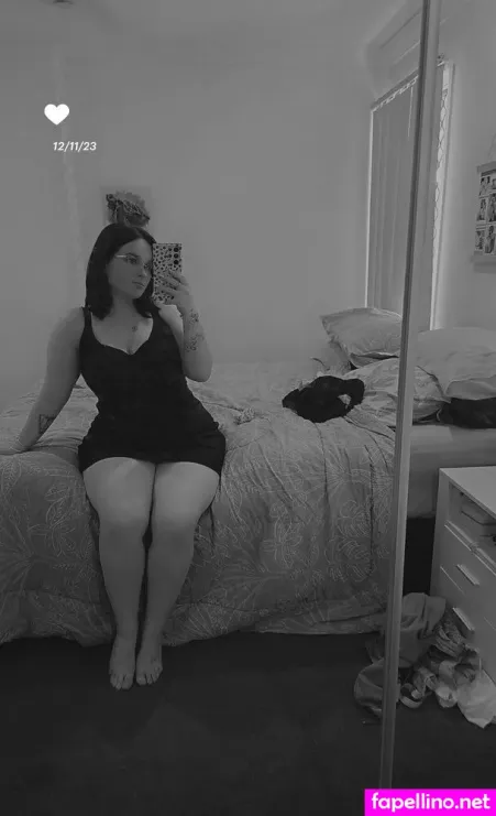 Shari2001 OnlyFans Thumbnail #hrnUtSrhM3