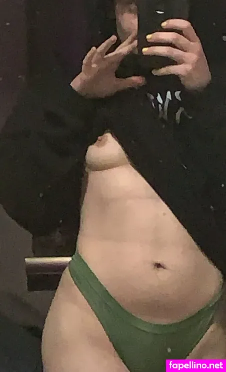 Sharing My Secrets OnlyFans Thumbnail #c2ueQ2L0Yz