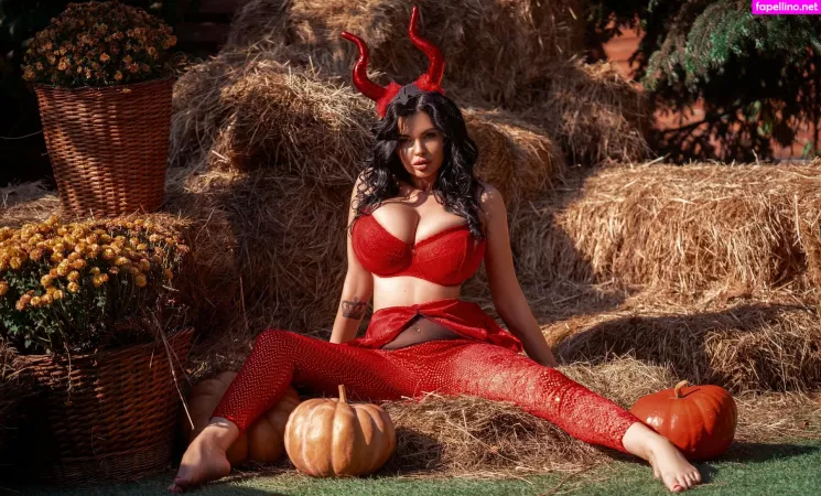 Sharizelka OnlyFans Thumbnail #UwZ17QO7ZW