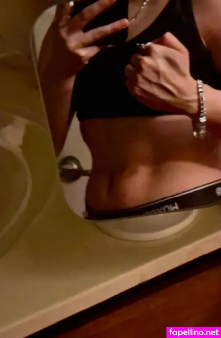 Sharkmaross OnlyFans Thumbnail #5PIWCjq2Kw