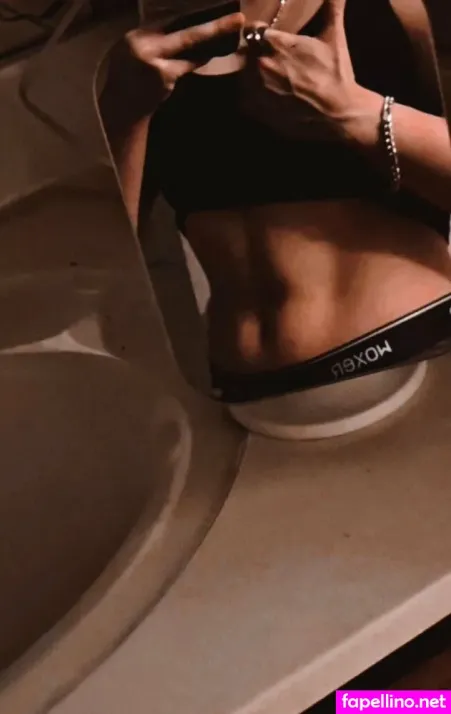 Sharkmaross OnlyFans Thumbnail #VxXG4ec7w9