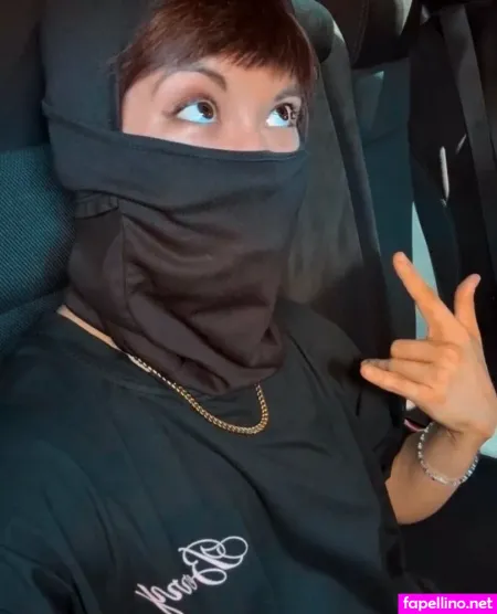 Sharkmaross OnlyFans Thumbnail #uM5MkKDm9e