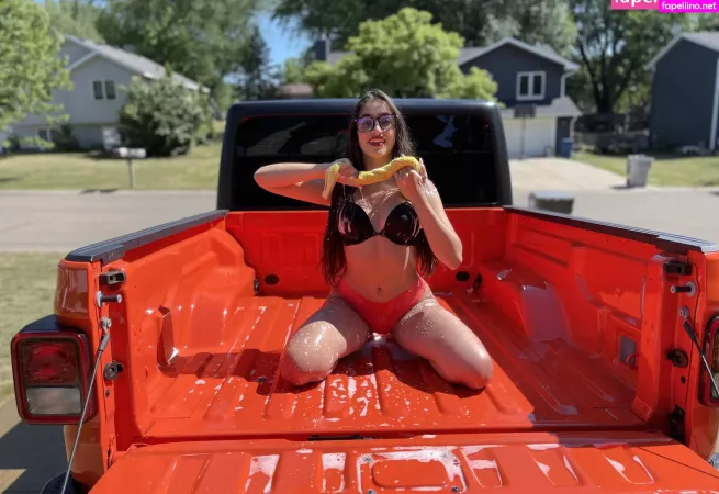 Sharkqueenxx OnlyFans Thumbnail #Tt54f2kNWL