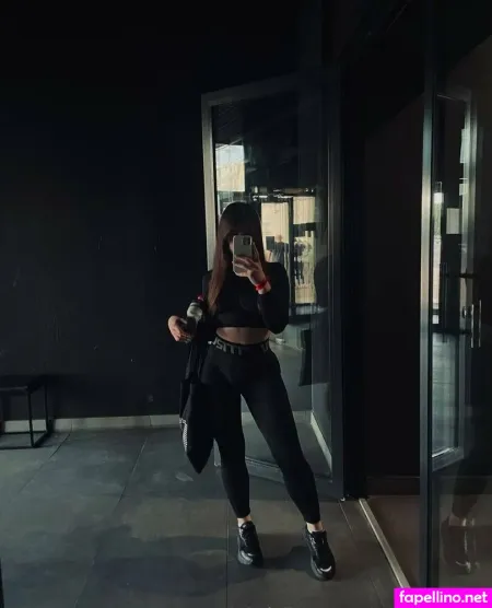 Sharlotta Bell OnlyFans Thumbnail #W2THHcVJAL