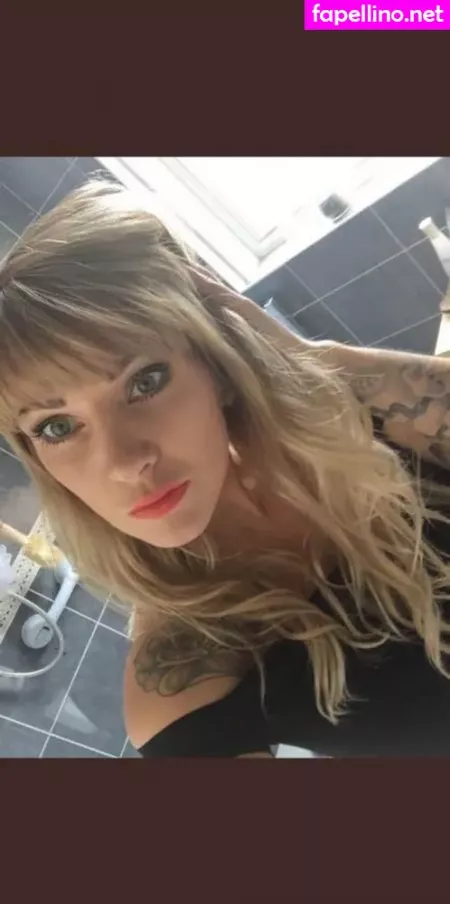 Sharni Knighton OnlyFans Thumbnail #DxmxWknzdE