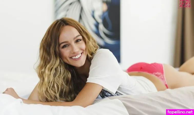 Sharni Vinson OnlyFans Thumbnail #j7yYOX2xwm