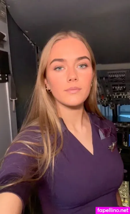 Sharon Brennan OnlyFans Thumbnail #OWG8zfOgJB