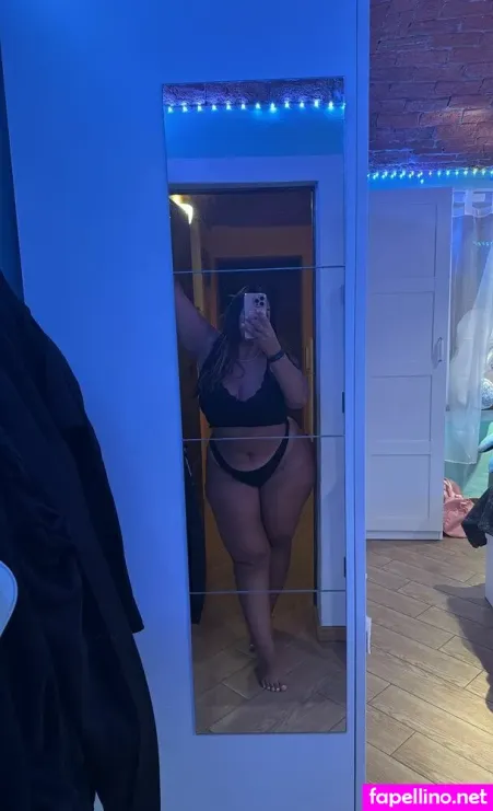 Sharon Casella OnlyFans Thumbnail #TLH04yhb3S