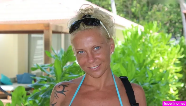 Sharon Da Vale OnlyFans Thumbnail #JfaJJu0G1T