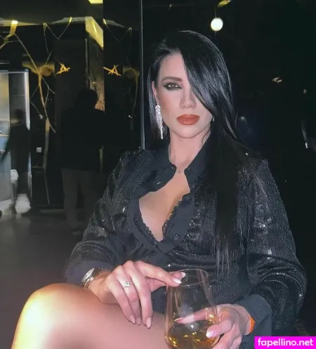 Sharon De Luca OnlyFans Thumbnail #mv7hrhlWCY