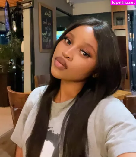 Sharon Gambu OnlyFans Thumbnail #lg9oFr9yFP