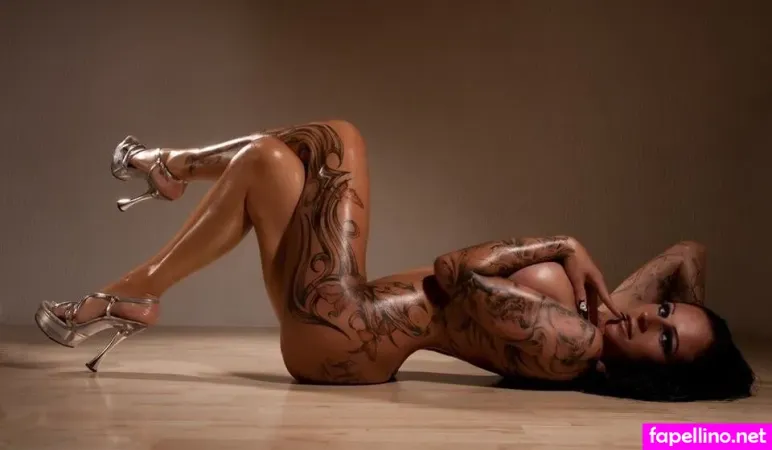 Sharon Phoenix OnlyFans Thumbnail #u4igq69wWI