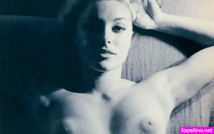 Sharon Tate OnlyFans Thumbnail #MnnLSaxnBT