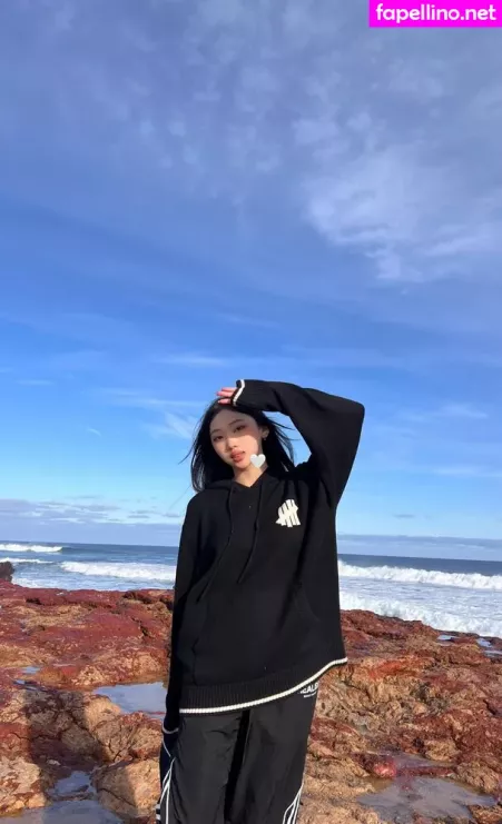 Sharon Zxt OnlyFans Thumbnail #ERT3UGo5bM