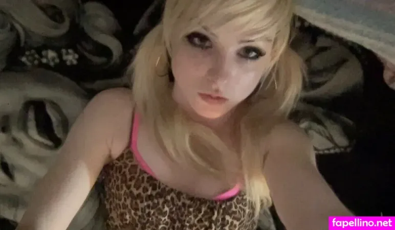 Shauna Dean Cokeland OnlyFans Thumbnail #1PoogDFxu2