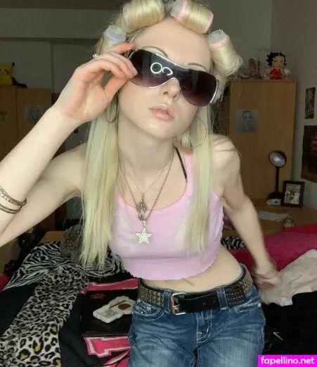 Shauna Dean Cokeland OnlyFans Thumbnail #uWBliJ0e7I