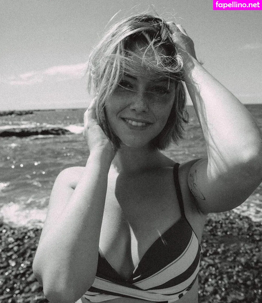 dinahdewittxo, shauna.dewit Nude Leaked OnlyFans Photo #UogJbbR6aZ