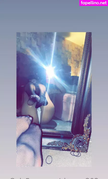 Shauna202xx OnlyFans Thumbnail #QOVbwynSwm