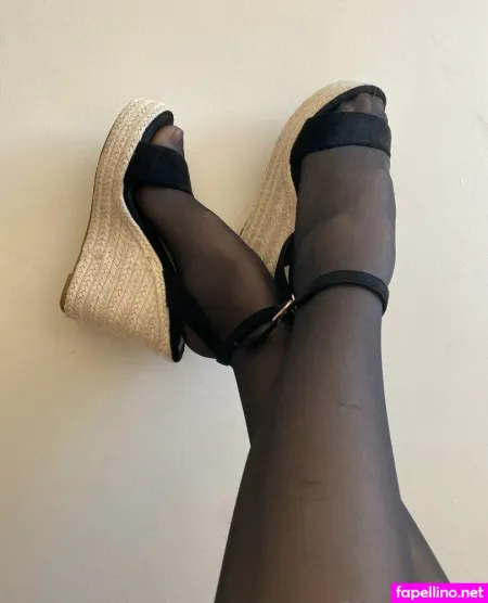 Shauna2311xfeet OnlyFans Thumbnail #gpmgiN3ymd