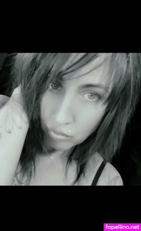 Shaunaleaaa OnlyFans Thumbnail #C75qugYwUK