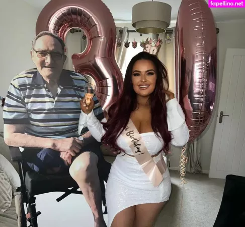 Shauni Rixon OnlyFans Thumbnail #qw6qOc66lQ