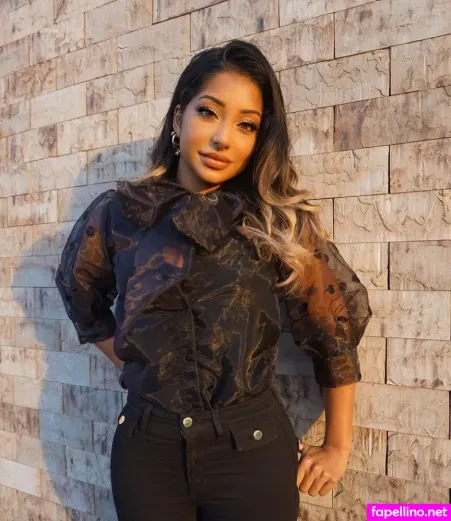 Shaweena OnlyFans Thumbnail #8QsYP3BzlS