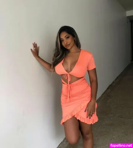 Shaweena OnlyFans Thumbnail #HnwAVtqJuR