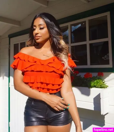 Shaweena OnlyFans Thumbnail #ohY4OzTLgg