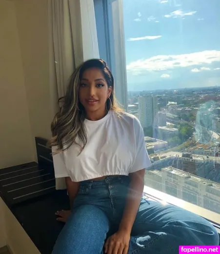 Shaweena OnlyFans Thumbnail #xjMX7iPQf3