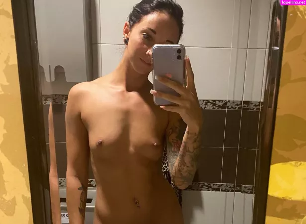 Shawna Reider OnlyFans Thumbnail #d2K03Y1HGm