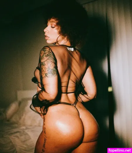 Shawna White 1 OnlyFans Thumbnail #yO2zCNX3ni