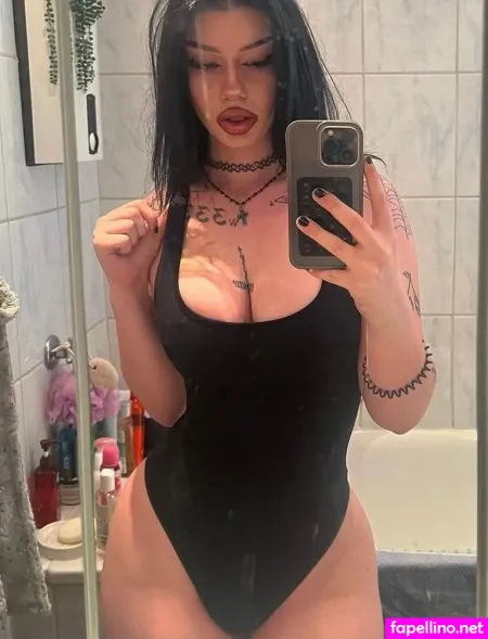 Shawtysuzi OnlyFans Thumbnail #tAMxxz5mVf