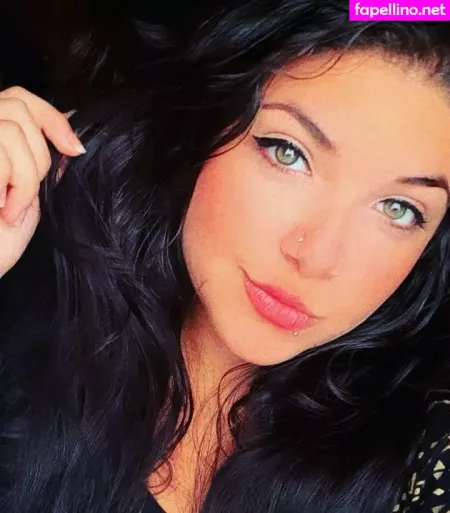 Shay Bongiovi OnlyFans Thumbnail #AwWzx7DoAV