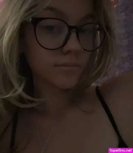 Shay Lavigne OnlyFans Thumbnail #tEZD7LOjZL