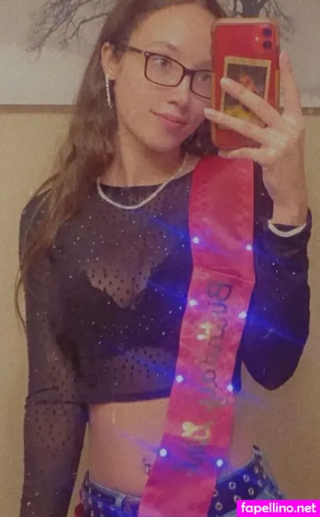 Shay Michelle18 OnlyFans Thumbnail #0reXIfZoyY