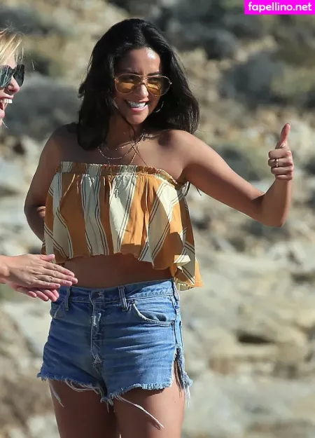 Shay Mitchell OnlyFans Thumbnail #1MeIXKBhTH