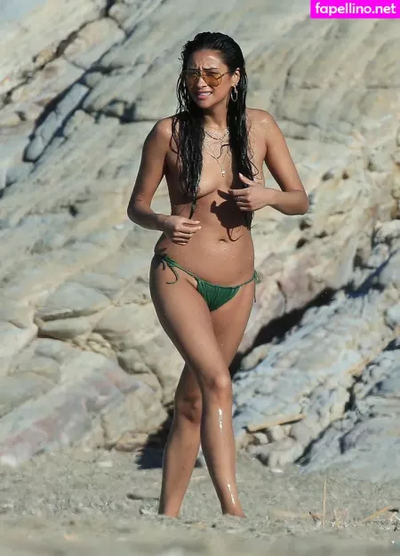 Shay Mitchell OnlyFans Thumbnail #Kex7YobCeq