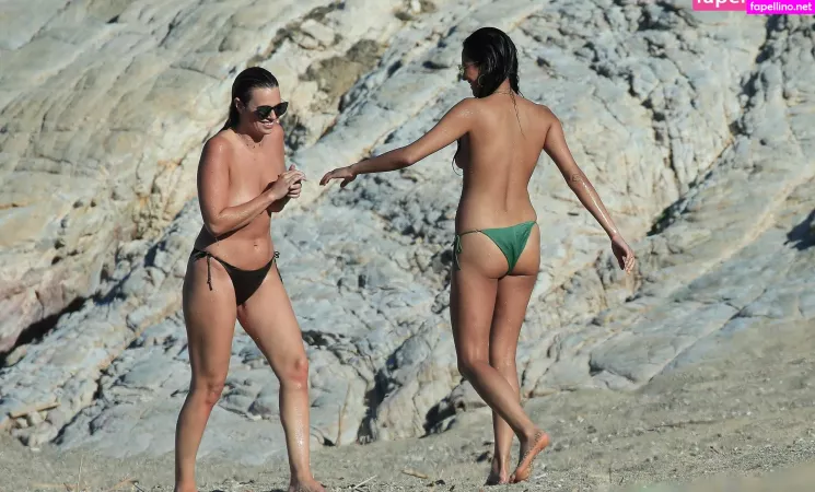 Shay Mitchell OnlyFans Thumbnail #URNd7wWftk