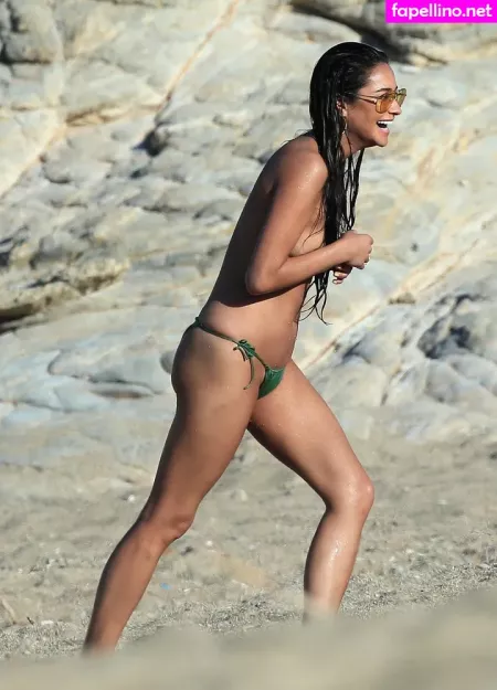 Shay Mitchell OnlyFans Thumbnail #j4K342evZX