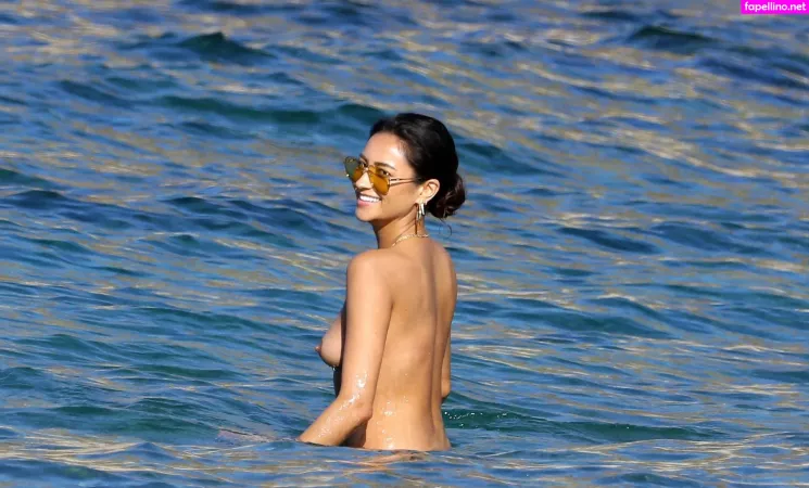 Shay Mitchell OnlyFans Thumbnail #vFWIC0kd66