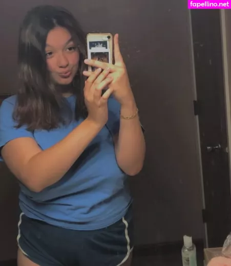 Shayla Ceccardi OnlyFans Thumbnail #HKp2yrR7JC