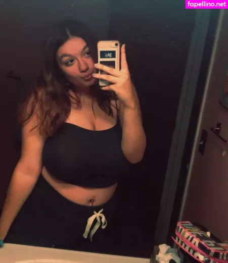 Shayla Ceccardi OnlyFans Thumbnail #P4xHlDG2Tl