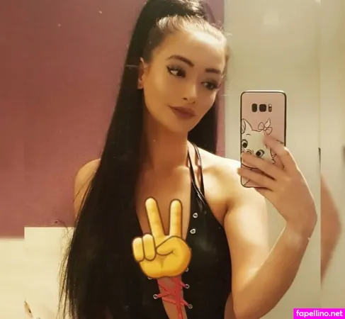 Shayleiigh OnlyFans Thumbnail #Hyo0gzDmoB