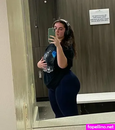 Shayley Phillips OnlyFans Thumbnail #AtFCn4wthY