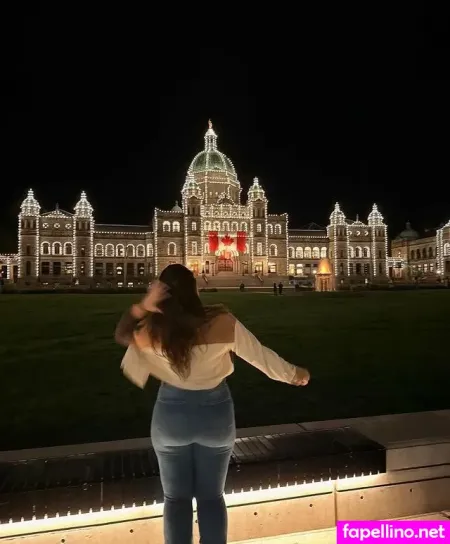 Shayley Phillips OnlyFans Thumbnail #GpTLI0zawW