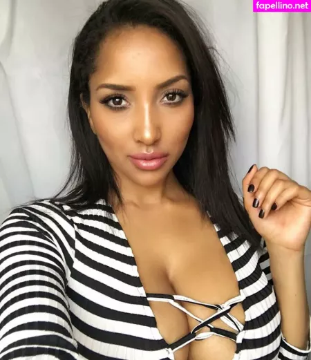 Shayliving OnlyFans Thumbnail #cg7iKcuZoa