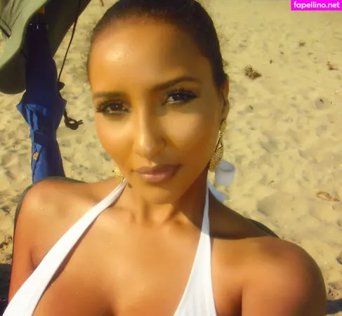Shayliving OnlyFans Thumbnail #onHDWojfyi