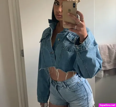 Shayna OnlyFans Thumbnail #JbUtZmRhTX