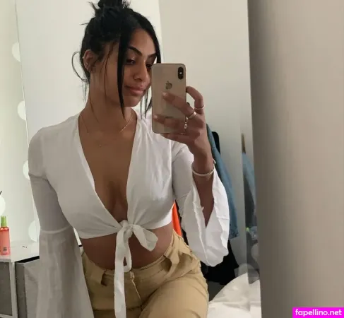 Shayna OnlyFans Thumbnail #p6r3blyGkG